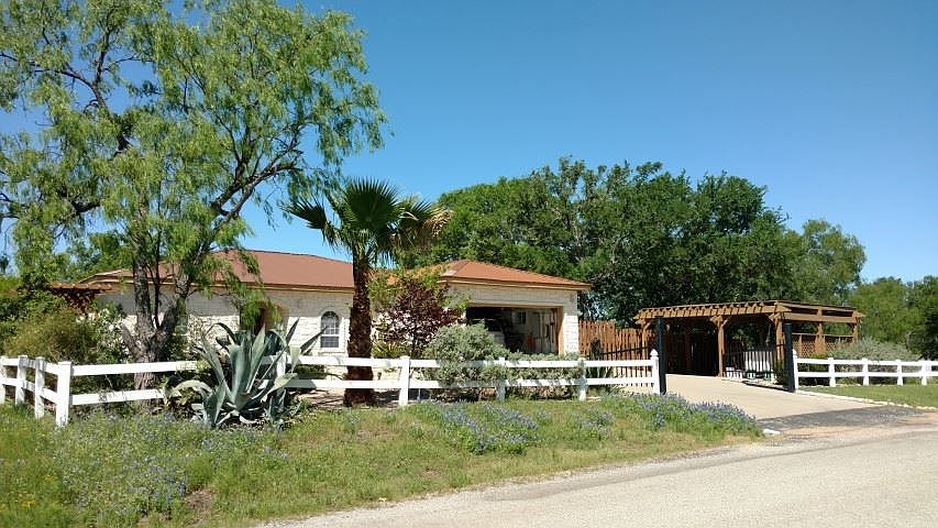 1st image of 331 Chesterfield Dr