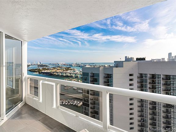 5th image of 1717 N Bayshore Dr #A-3745