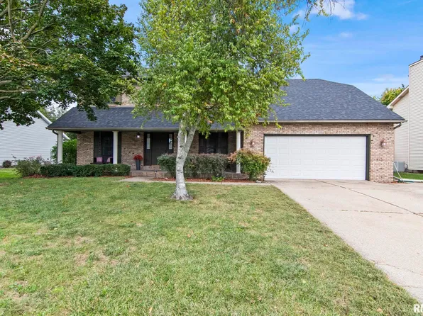 3012 Red Bud Ln, Springfield, IL 62712