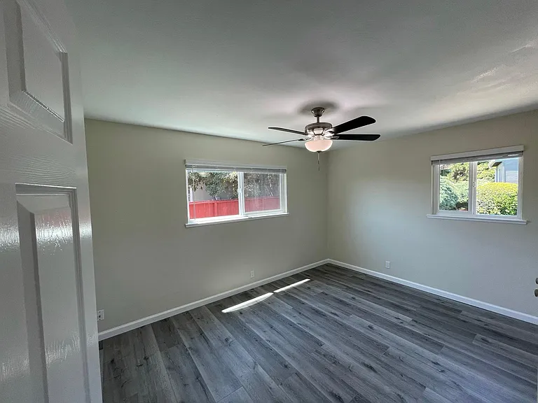 4587 El Cajon Ave — Photo 8