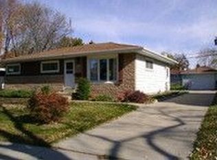 5308 N 107th St, Milwaukee, WI 53225