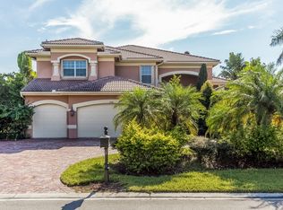 2920 Birch Ter, Davie, FL 33330