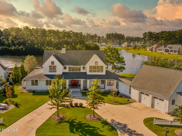 4030 Reunion Pointe Lane, New Bern, NC 28562