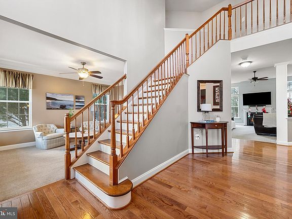 2nd image of 213 Rebecca Dr