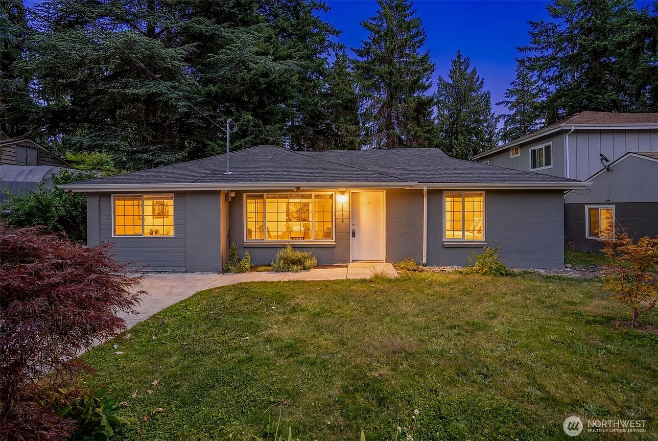 1st image of 15520 32nd Avenue NE
