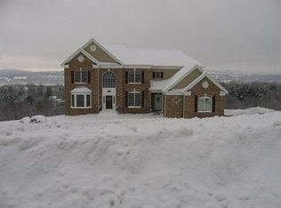 121 Sunflower Cir, Wappingers Falls, NY 12590