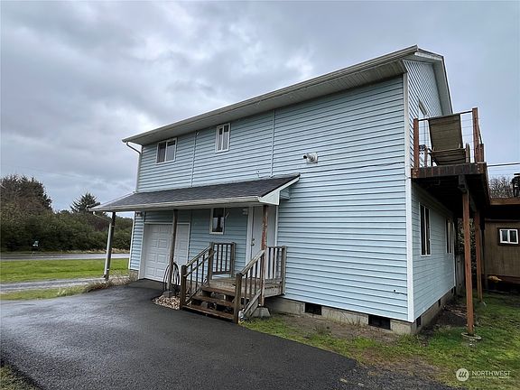 4th image of 145 Marine View Drive
