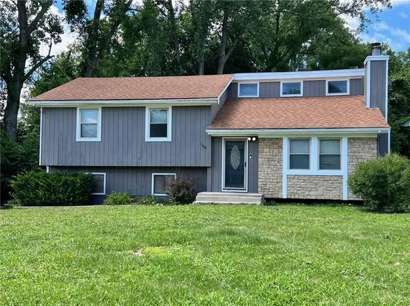 11808 E Crystal Dr, Kansas City, MO 64134