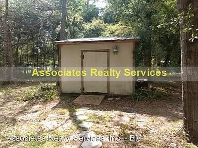 4th image of 8420 NE 77th Ln