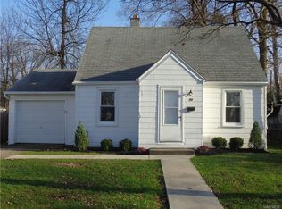 23 Hemlock Rd, Amherst, NY 14226