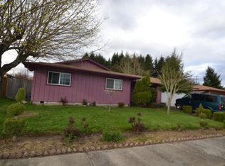 1767 SW Almond Ct, McMinnville, OR