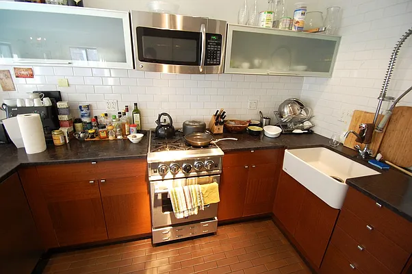 Rented by Bold New York | media 45