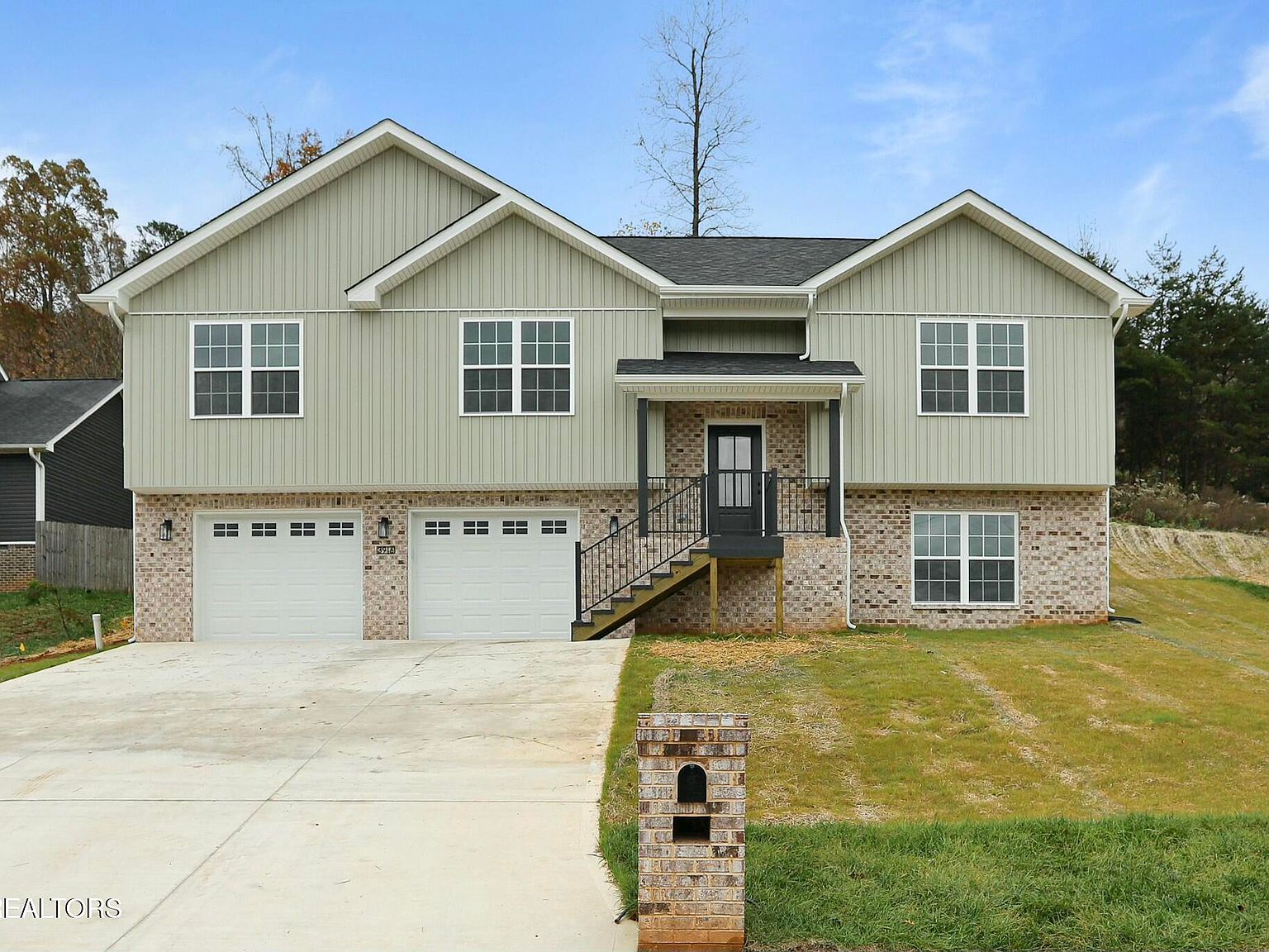3916 Hillside Terrace Ln, Knoxville, TN 37924 | Zillow