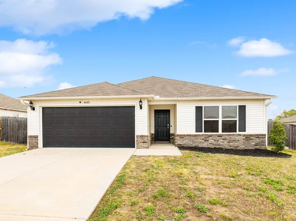 4448 Olympic Dr, Benton, AR 72019