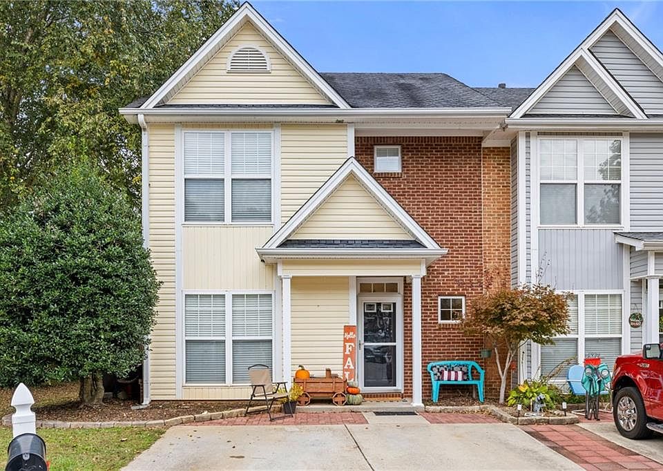 1st image of 272 Pearl Chambers Dr #18A
