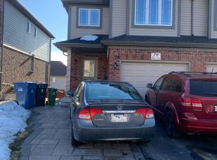 79 Oakes Cres, Guelph, ON N1E 0J5