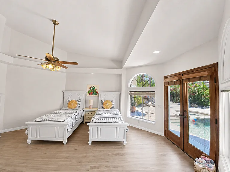78770 Martinique Dr — Photo 25