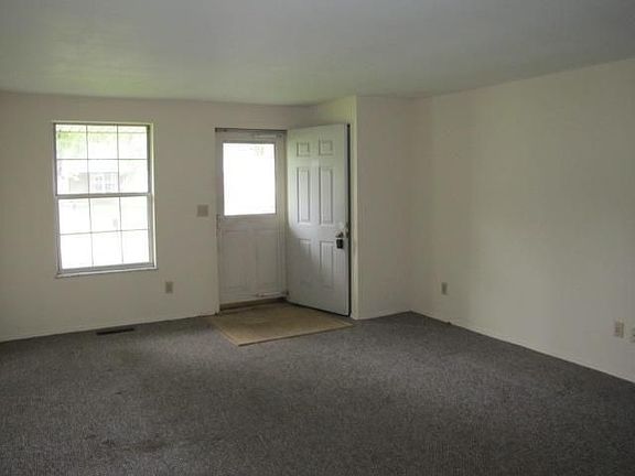 2nd image of 6061 Indian Bluff Cir