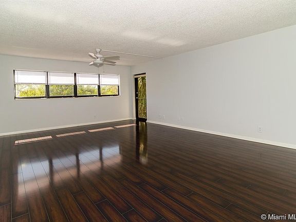 2nd image of 3200 N Port Royale Dr N #304
