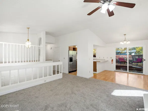621 E 73rd Ave, Anchorage, AK 99518