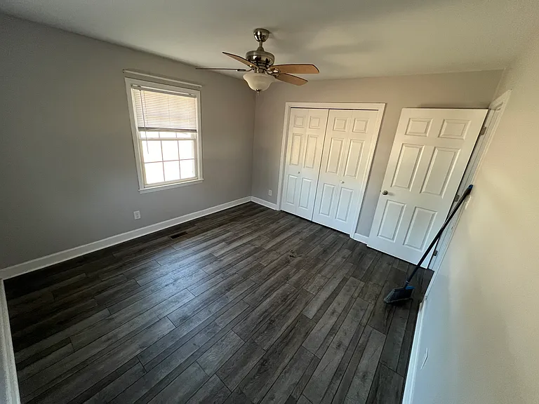 668 Forest Rd — Photo 5