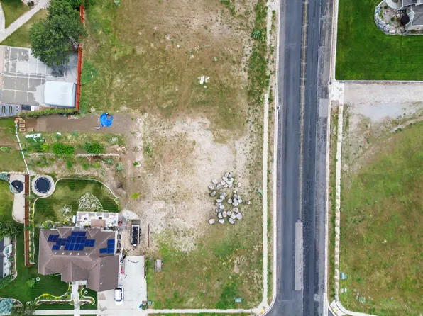 269 W Olympic Ln, Elk Ridge, UT 84651