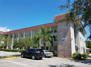 8605 W Sample Rd APT 111, Pompano Beach, FL 33065