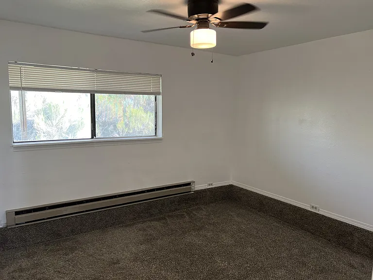 397 Parkchester Dr #2 — Photo 12