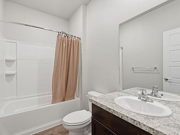 5th image of 8515 W Silver St
