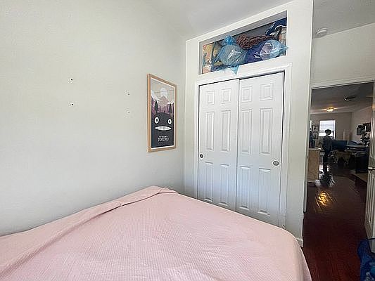 5th image of 851 Flatbush Ave #2