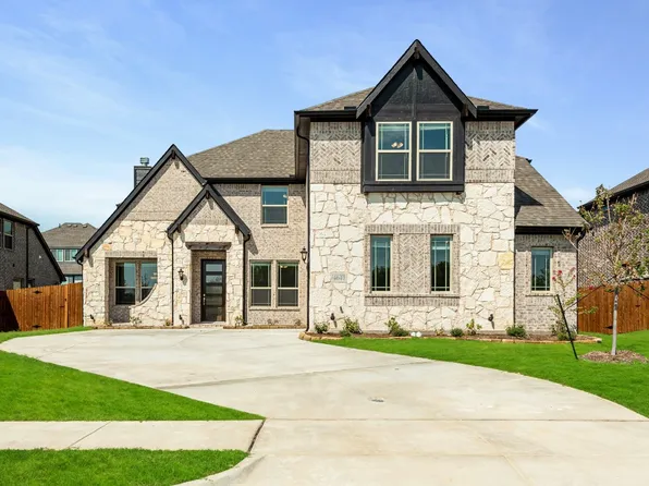 4641 Nomad Dr, Midlothian, TX 76065