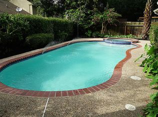 9222 Wandsworth Dr, Spring, TX 77379