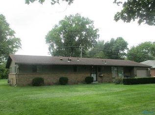 2330 Greenlawn Dr, Toledo, OH