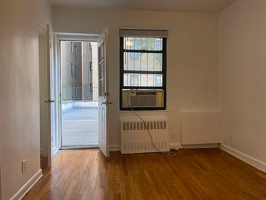 Rented by Douglas Elliman | media 6