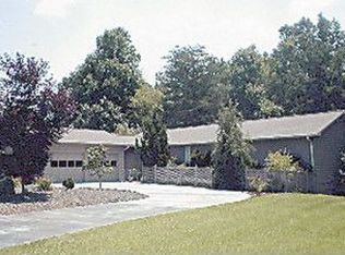 143 Quail Hollow Dr, Kings Mountain, NC 28086