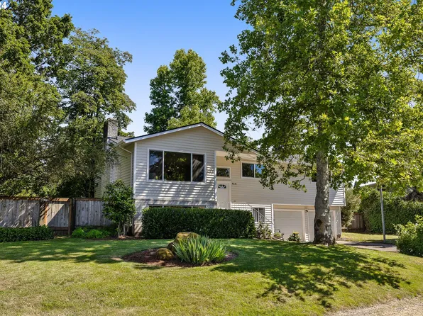 414 Charman St, Oregon City, OR 97045