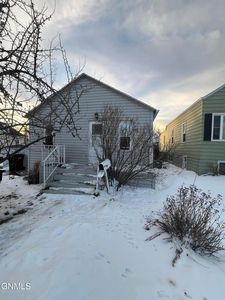 1108 N 15th St, Bismarck, ND, 58501