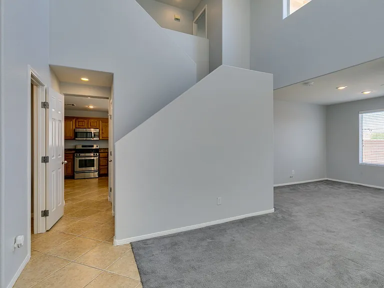 8424 Walker Gardens Pl — Photo 7