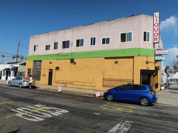 2829 W Jefferson Blvd, Los Angeles, CA 90018
