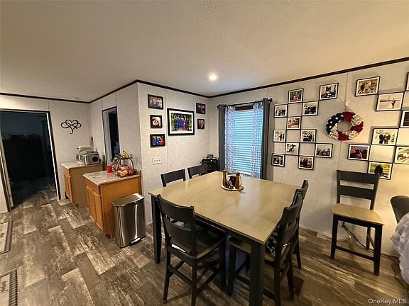 5th image of 755 Tarrytown Lane