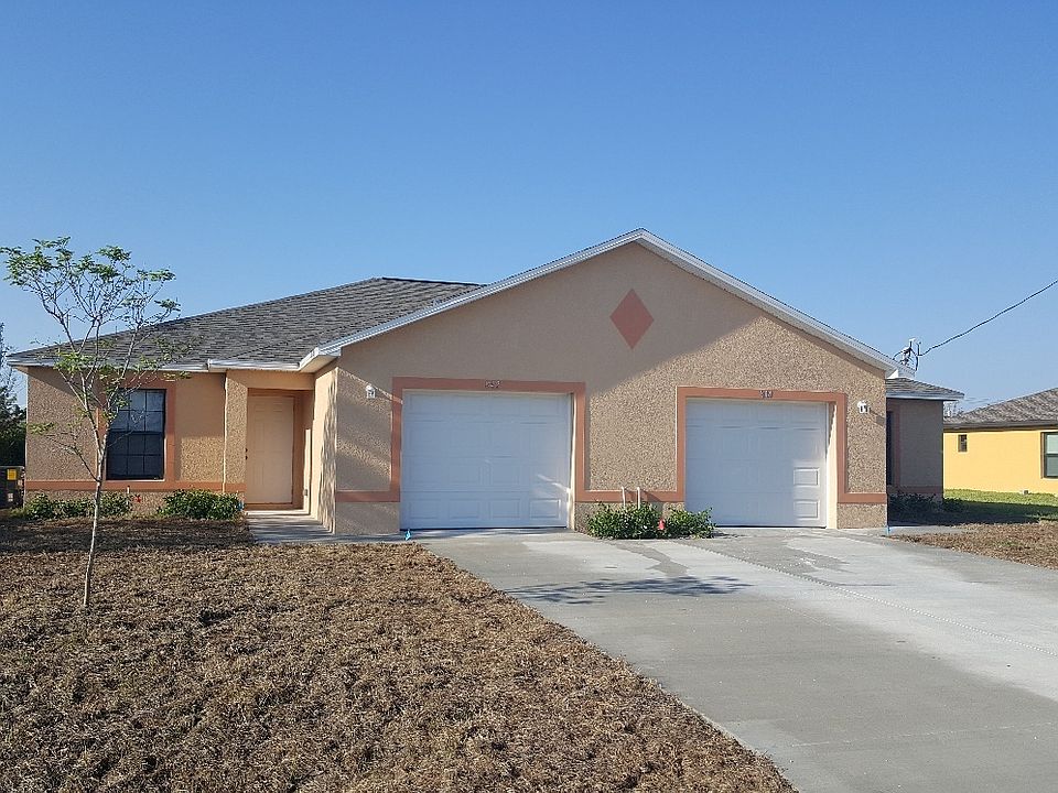1st image of 844 SW 39th Ter