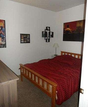 3rd image of 11124 Burbank Blvd APT 110