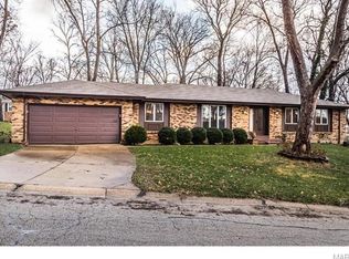 4 Normandy Ct, Lake Saint Louis, MO 63367