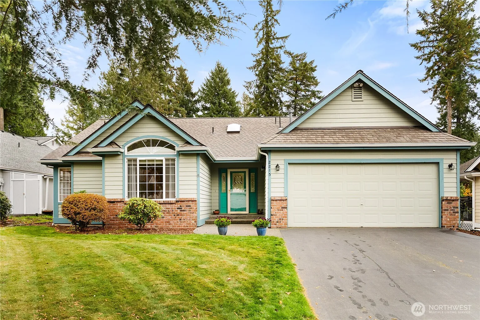 2215 Holiday Place NW photo 1
