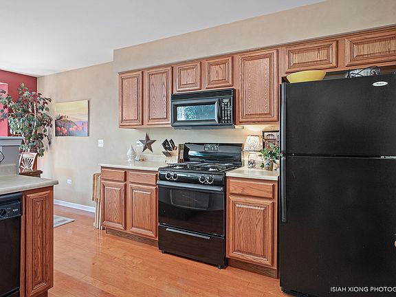3rd image of 518 Mallard Ln #E