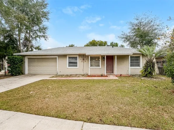 127 Hidden Lake Dr, Sanford, FL 32773