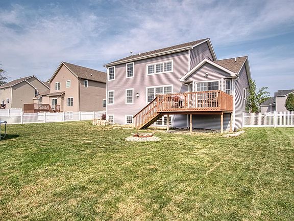 2nd image of 2100 Arrow Leaf Ln