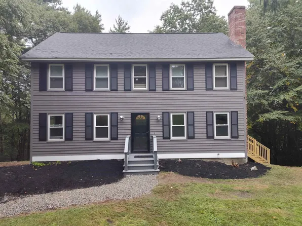 27 Hampshire Drive, Derry, NH 03038