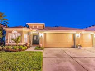 5924 Cape Loop, Land O Lakes, FL 34639
