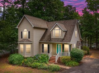 5 Bowsprit Ln, Heathsville, VA 22473